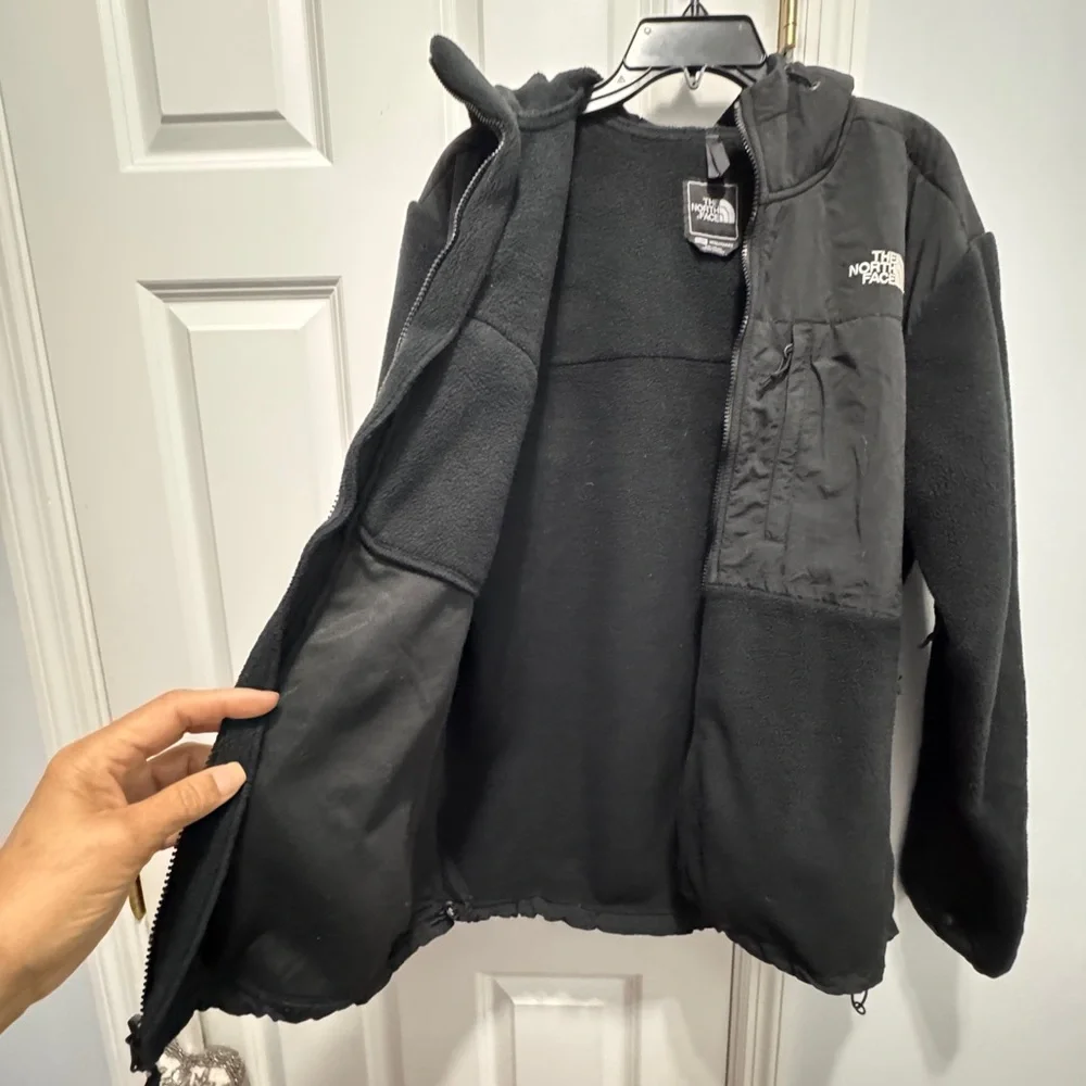 The North Face Men's Black Fleece Jacket with hood size large
